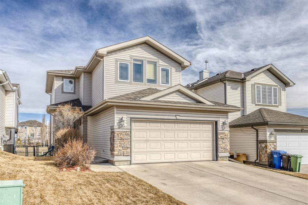 I have sold a property at 257 Westmount CRESCENT in Okotoks